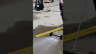 Actual tests of the turning over water broom and the under body cleaner.  #highpressurewasher #auto