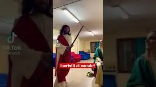 Guarda mamma senza chiodi! #ges&ugrave; #gesundheit #tiktok #viral #subscribe