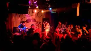 Modern Baseball - Tears Over Beers (Live in Atlanta, GA)