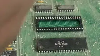 Установка 40-контактного разъема в плату Fat 40 на Commodore SuperPET PET 2001 4032 8032 - Эпизод...