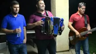 Leonel y Mario Rosas (popurri improvisado)