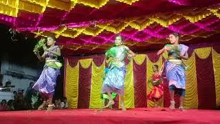 Seplapatti Groups In Dance performance 