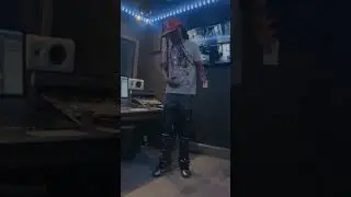 This beat'll make anybody wanna two-step 🤣 its my 💰🕺🏽 #Feddi 