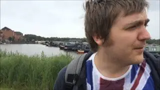 Visiting the Book Barge at Barton Marina | SocialBookshelves.com