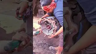 Front hub greasing | #machine #Automobile #bs6 #bs4 #trending #tatabs6 #sensor