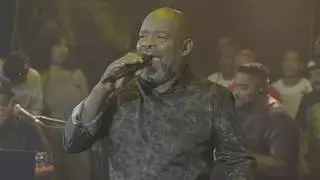 Pot-pourri - Voc&ecirc; t&aacute; Acostumada / Amor ideal - Carlos Caetano