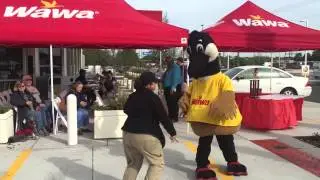 'Goose' Dance - Wawa&rsquo;s &ldquo;Finest vs. Bravest&rdquo; Hoagie Building Contest