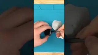 Быстро поменяйте аккумулятор Versa 4!