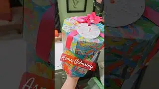 Unboxing Lush gift box asmr