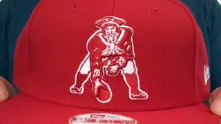 Patriots 'THROWBACK TEAM-BASIC SNAPBACK' Red-White Hat by New Era