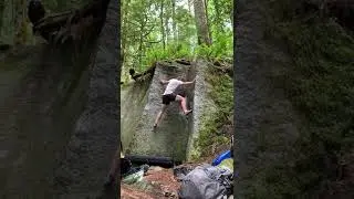 index bouldering: open book corner, v1 - stemming