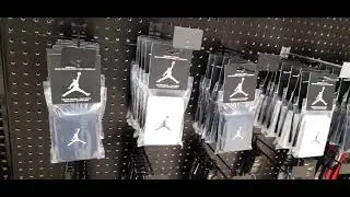 CLOSING SALE DICK'S SPORTING GOODS STORE PHILADELPHIA  PENNSYLVANIA USA | TERESA G.