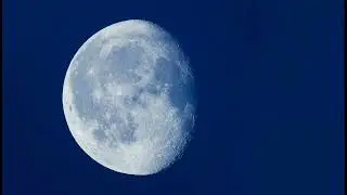 Colors of the Sky on Plasma Moon