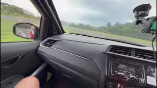 Perdana masuk sentul pake Honda Brio ISSOM dan suhu Om Hendra Widjanarko