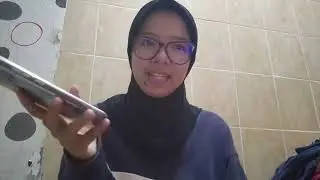 Ayesha Arfiyandra [20250606010] /Fakultas Fisioterapi/ KJ006/ Tugas Puisi, Bahasa Indonesia ke - 14