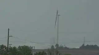 WATCH: Nebraska's two oldest wind turbines removed with controlled explosions