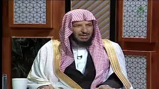تعارفت النساء على إظهار منطقة أسفل الذقن أثناء الصلاة.. هل هذا جائز؟ مع الشيخ أ. د. سعد الشثري