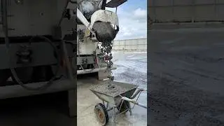 Check Concrete Slump Retention At 3 Hours #concrete #concretework #mixing #shorts