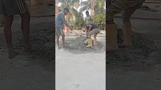 hand mixing concrete process #buildingconstruction #civilengeeniring #columnreinforcement