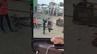 Applying Cardium Grease on Crane Wire Rope | Heavy Duty Maintenance #craneandrigdiaries #cranework