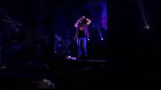 A little mix of Kip Moore from Clive, Iowa