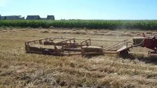 International 844 met New Holland 570 en Meijer Limo verzamelwagen deel 1