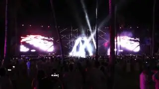 'Desalia 2015 Opening brand show', de FCB para Ron Barcel&oacute;