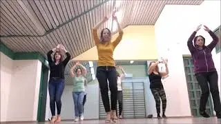 ליידי סטייל - סלסה לנשים עם אלה צפרוב | E-motion בית הספר לריקוד