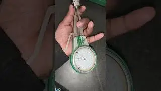 The image displays an Insize Metric Internal Dial Caliper Gage, specifically the No. 2222-25 model.