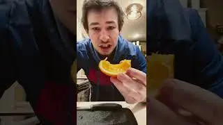 Day 11 Eating Raw Garlic #healthy #food #garlichealth #mukbang #easynutrition #eatnatural #eatsmart