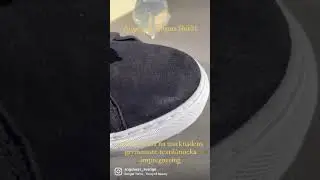 WOW kolla in Angelwax grymma textil impregnering h&auml;r p&aring; ett par skor i mocka