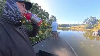 Windy Wednesday Nighter 7/23 Ca Delta Frog bite #bassfishing #fishing #frogfish #stealthstixxrods
