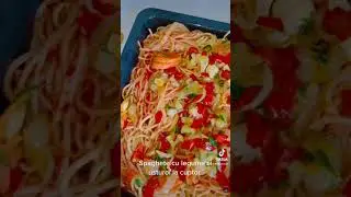 Spaghete cu legume și usturoi la cuptor ￼