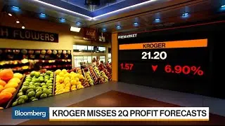 Kroger Tumbles as Chain Scraps Long-Term Forecasts