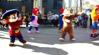 Universal Studio Characters Dancing