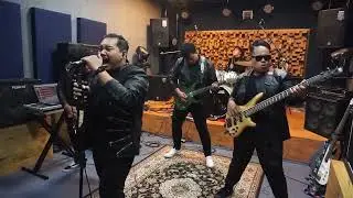 BON JOVI - IT'S MY LIFE COVER By Shakaswara