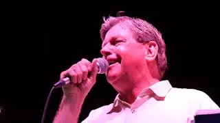 M-Dock Band - 