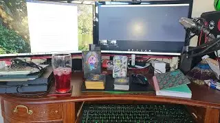 Practical example of using tarot in writing