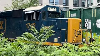CSX: Y102 with 1712 delivering parts for wind turbines to Fresh Pond Yard!