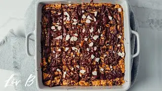 Pumpkin Oatmeal Cookie Bars with Salted Chocolate & Almonds (vegan!)