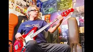 [BASS COVER] Red Hot Chili Peppers - Suck My Kiss. (Fender Jaguar Japan 2007).