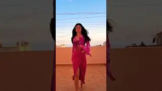 me obsessed with pink 🤪 #pinkoutfit #holidayfashion