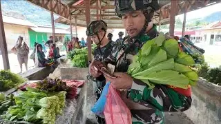 BABINSA ILU BERBONDONG BELANJA SAYURAN DI PASAR MAMA MAMA PAPUA...‼️