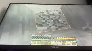Gram w minecraft survival 
