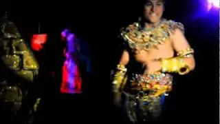 SHOWTIME ORIGINAL EGYPTIAN REPEAT PERFORMANCE... (KARLO) (LALAking nagpatumbling kay vice ganda)