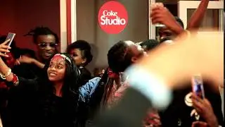 Nandy, Betty G na Nahreel wakiwa kwenye Red Carpet