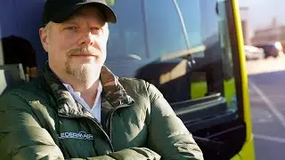 Geh&ouml;rloser Busfahrer - Inklusion und Barrierefreiheit