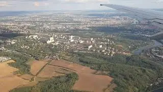 Landing in Prague Vaclav Havel Airport. Přist&aacute;n&iacute; na leti&scaron;ti v Praze.