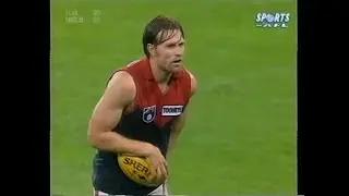 Anthony Ingerson goals after a nice mark - Melbourne - 1997 Round 1 - AFL