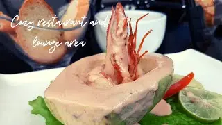 Cameroonian Restaurant Review - BISTRO 89, Douala (Cozy Bar, Restaurant and Lounge Area)
